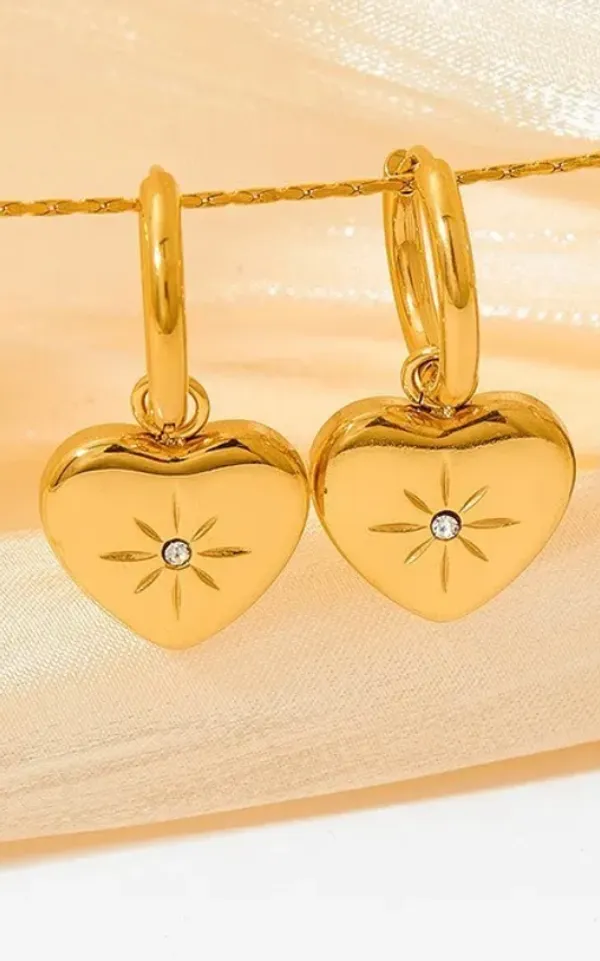 Gold_Star_Heart_Earrings_For_Women